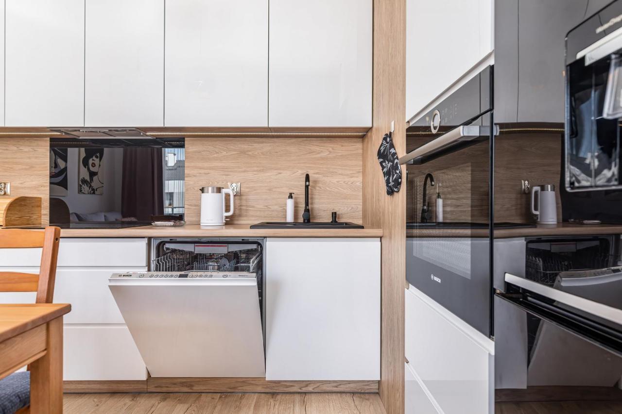 Apartment Artyleryjska 21 By Renters
