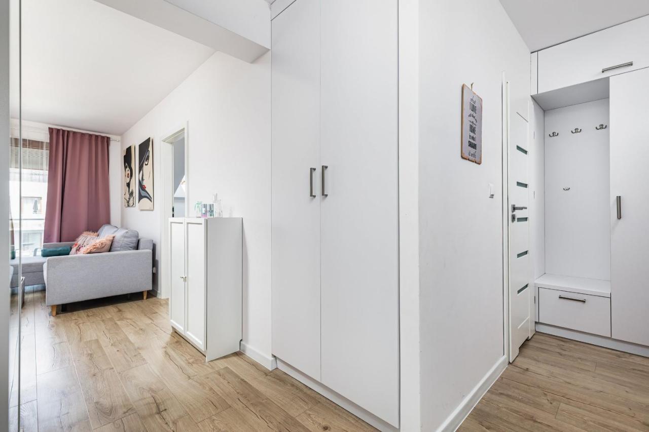 Apartment Artyleryjska 21 By Renters Kolberg